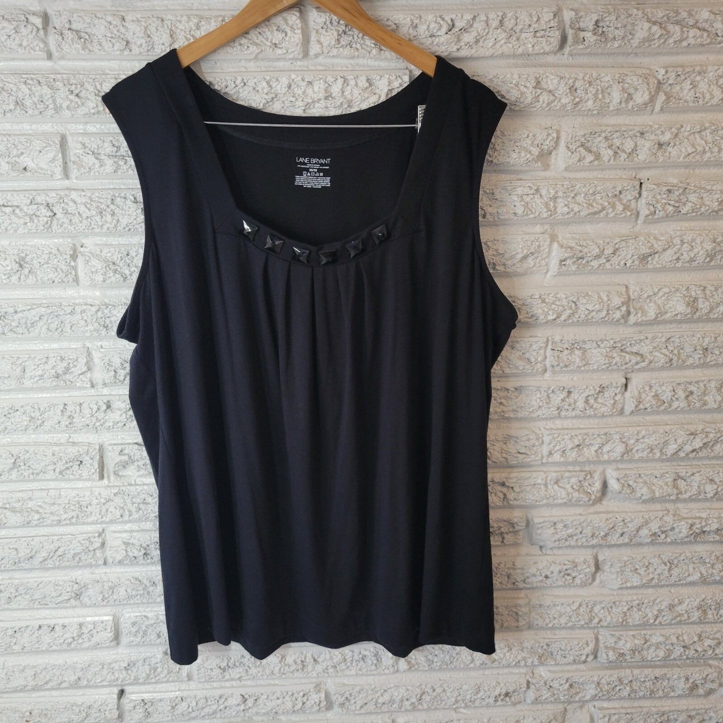 Lane Bryant Womens Top 26 28 Plus Tank Black Poly Blend Beaded Pleated Career