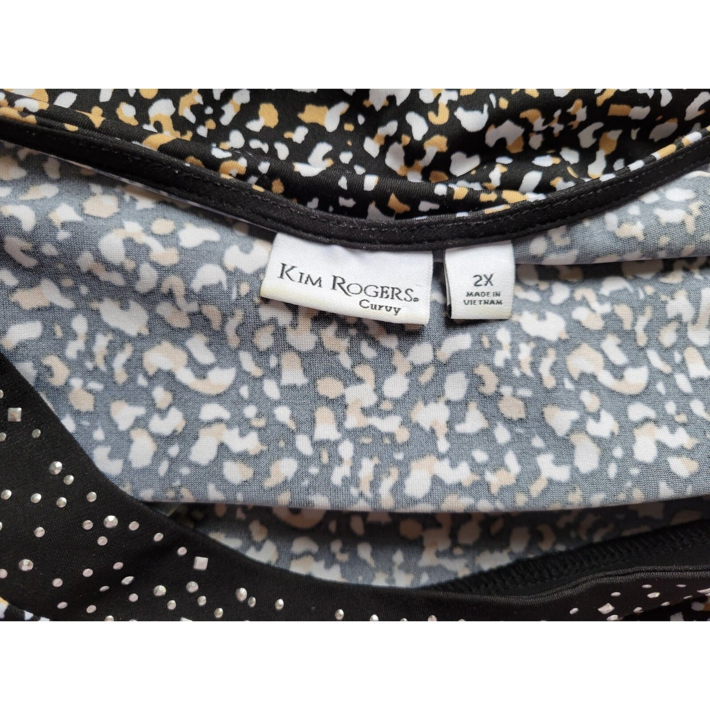 Kim Rogers Curvy Womens Top 2X Plus Tunic Black Animal Print Studded Career