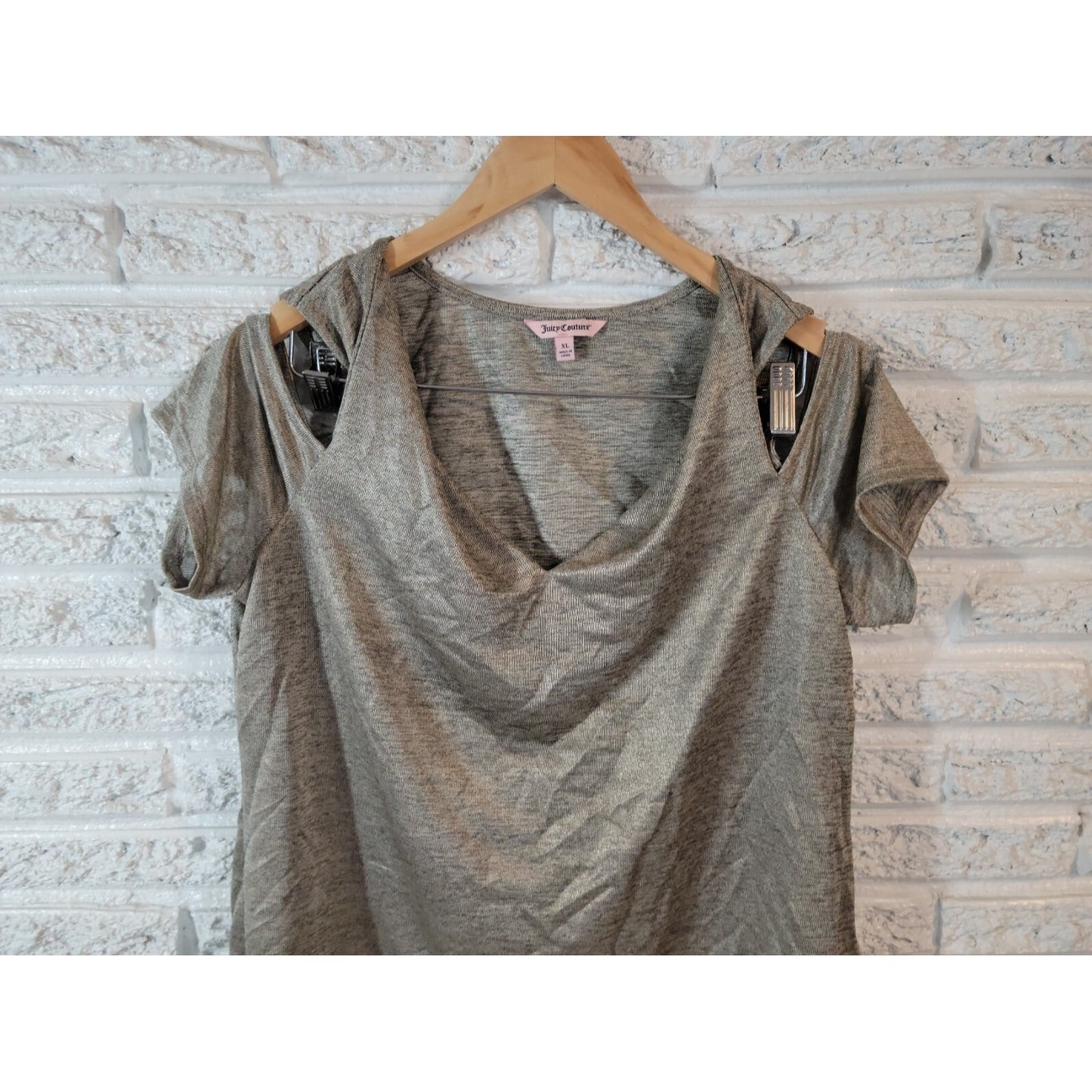 Juicy Couture Womens Top Extra Large Short Cold Shoulder Sleeve Gray Sheer Comfy