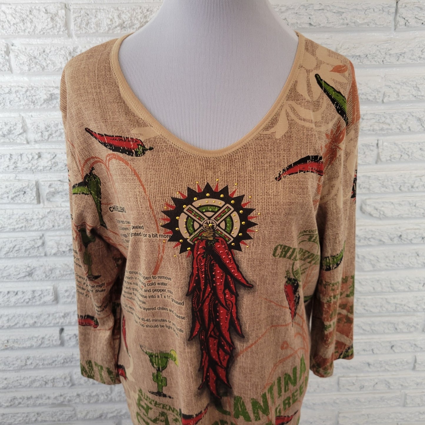 Cactus Bay Womens Top XL Tan Artsy Latin America Recipes Chile Relleno Margarita