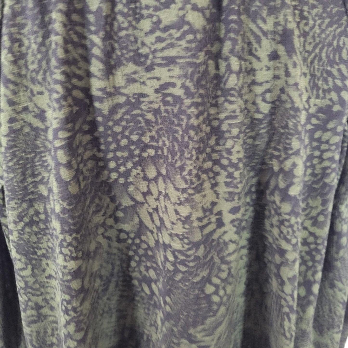 Ava Viv Womens Top 1X Plus Long Sleeve Green Watercolor Poly Blend Office Casual