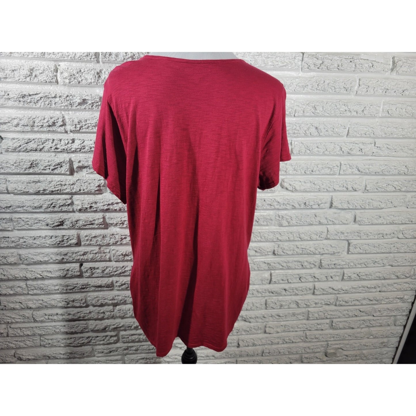 Coldwater Creek Womens Top 1X 18 Plus Tee Short Sleeve Red Sequins Casual