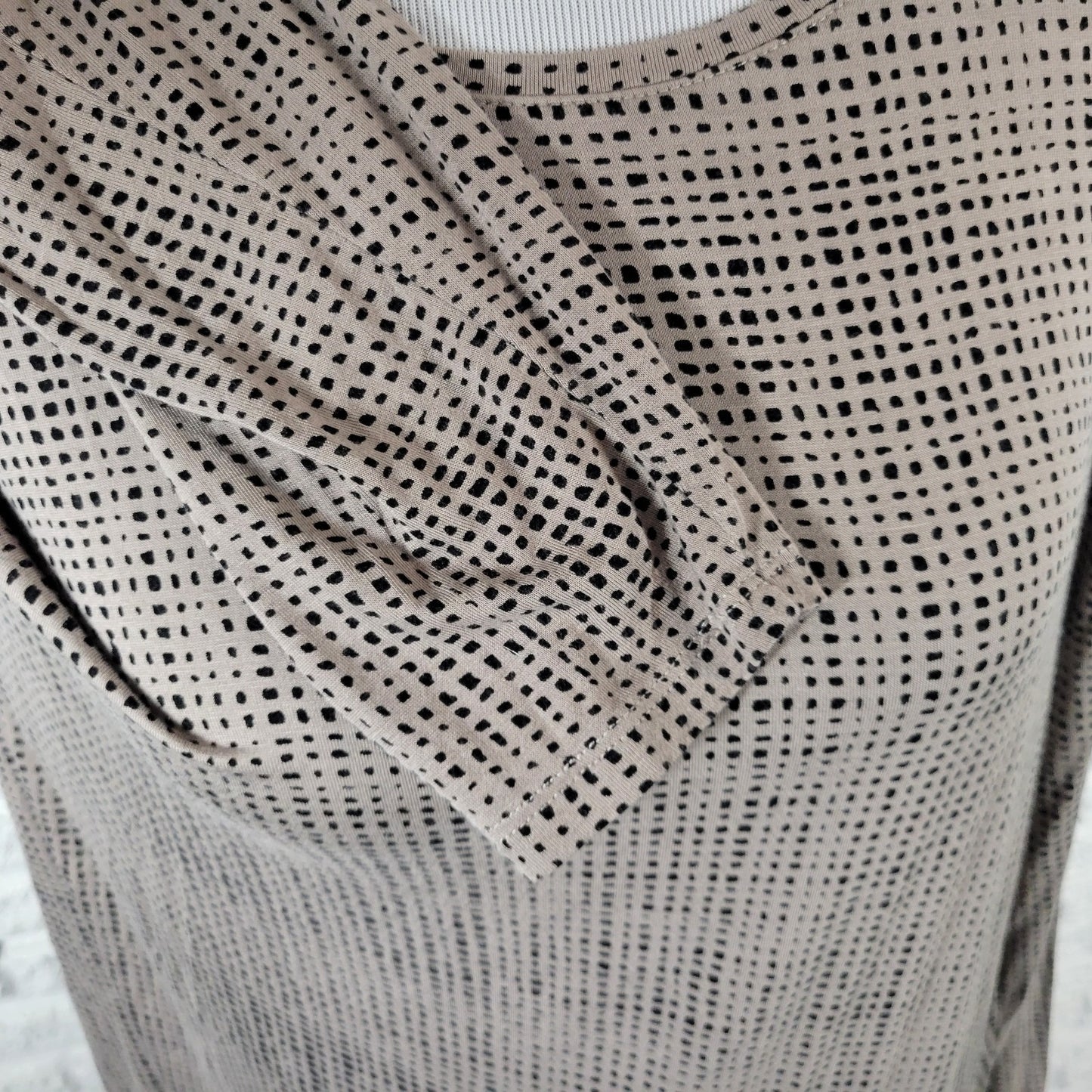 Apt 9 XL Tunic Top Gray Black Tiny Squares Geometric Stretch GEO272E
