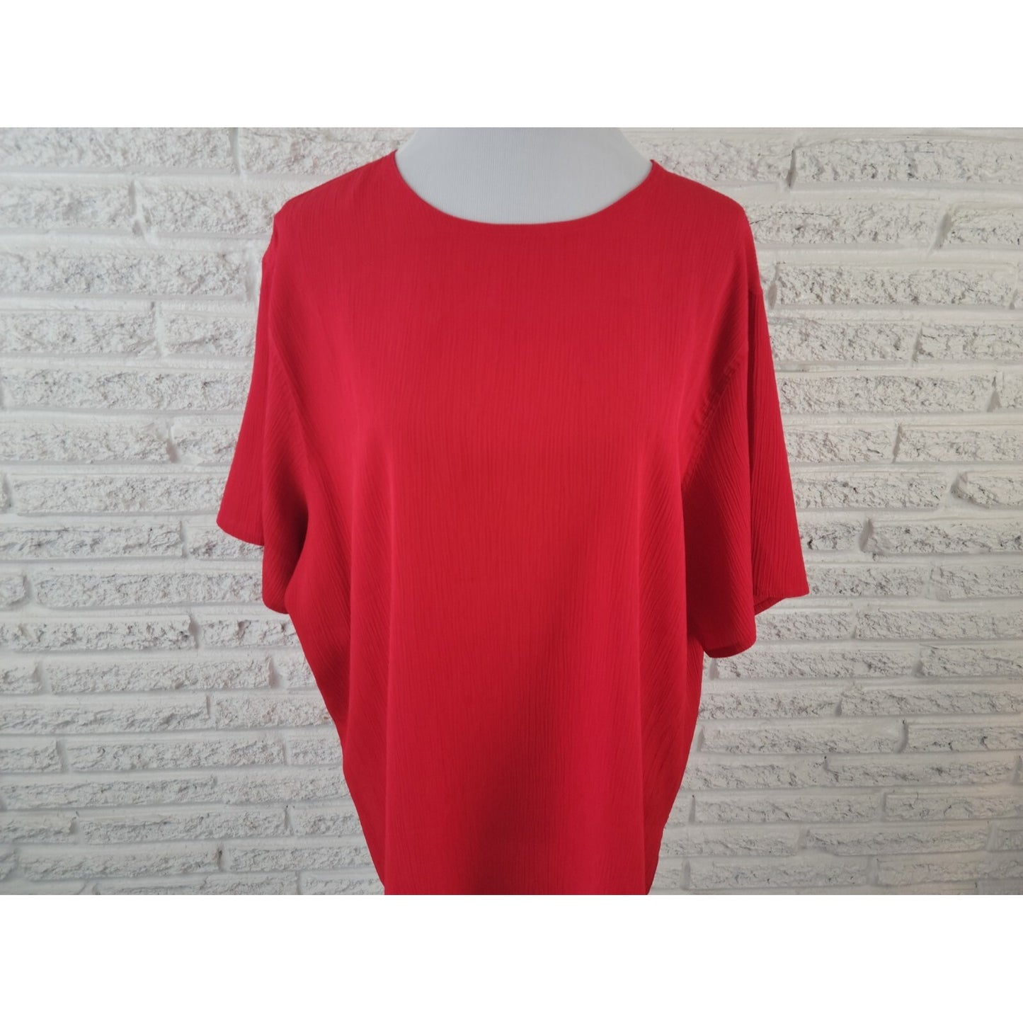 Maggie Barnes Womens Top 22W Plus Short Sleeve Crepe Keyhole Red Polyester