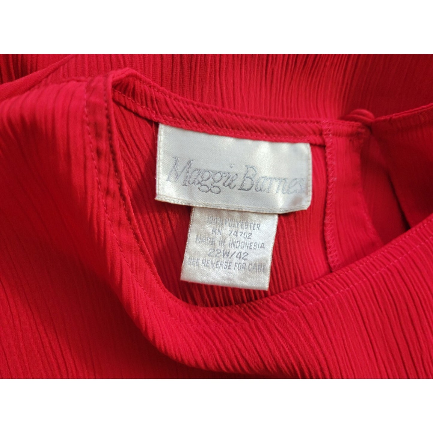 Maggie Barnes Womens Top 22W Plus Short Sleeve Crepe Keyhole Red Polyester