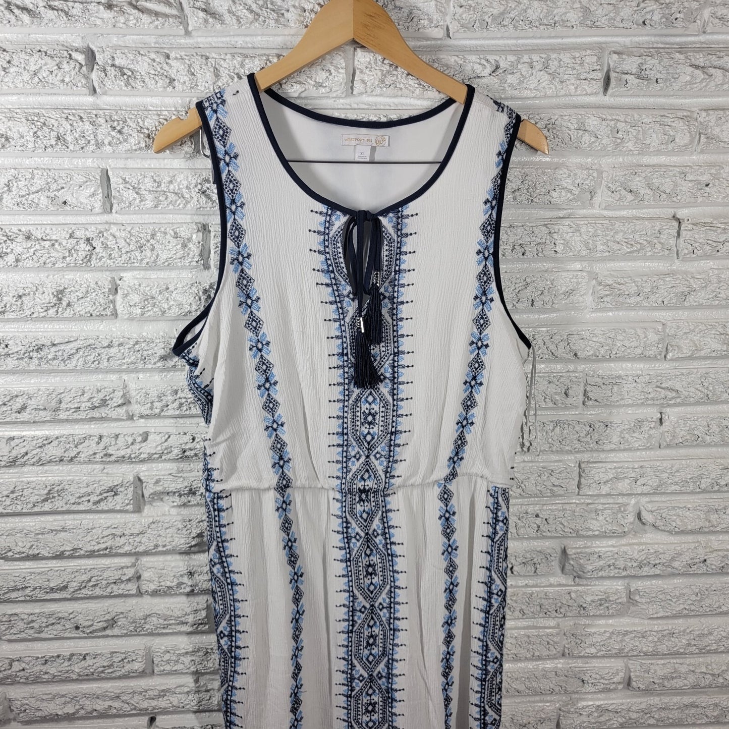 Westport Women XL Dress Blue Geometric Embroidered Rayon Mini Sheath Sleeveless