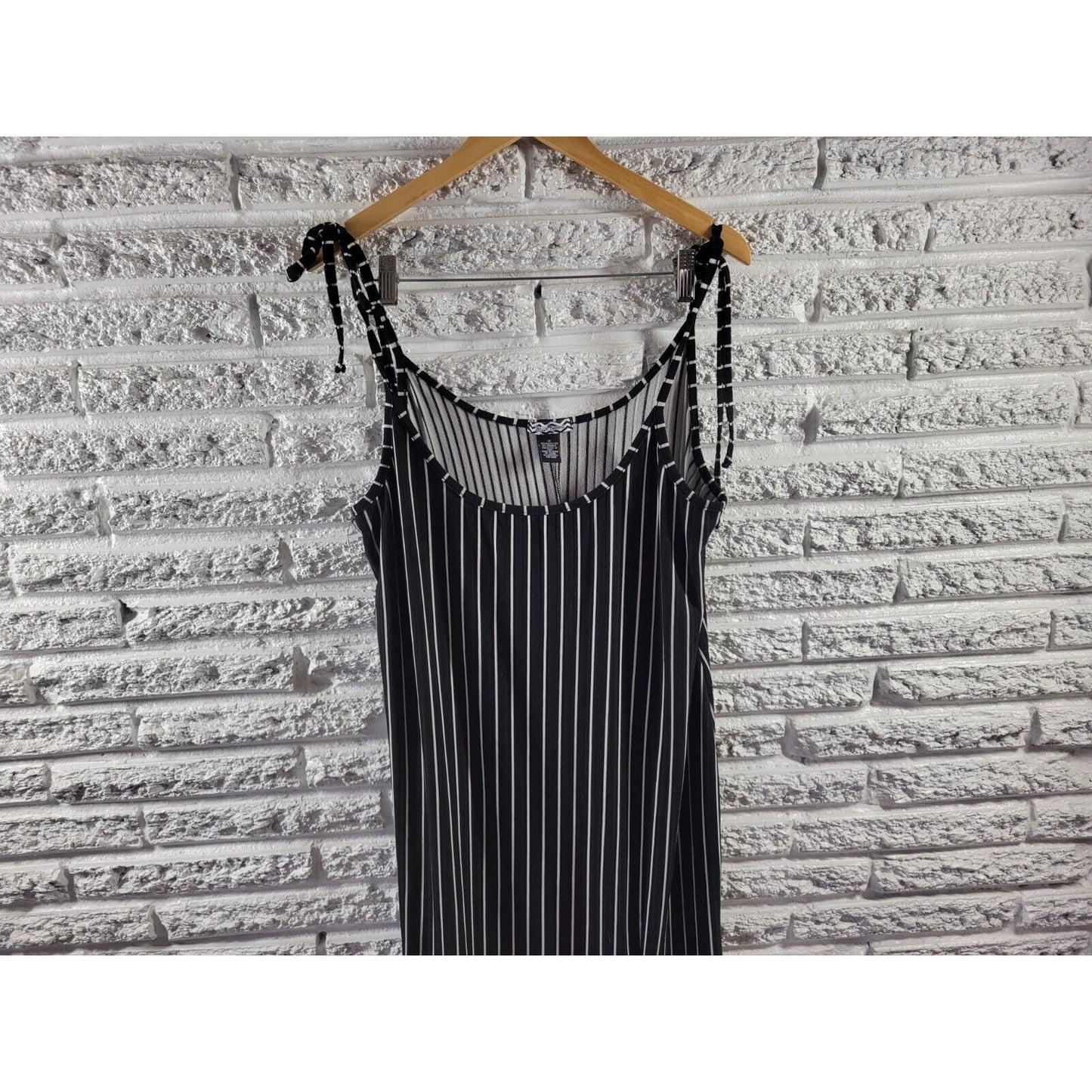 Belle Tweed Womens Dress 1X Slip Spaghetti Strap Black Stripe Poly Blend Slit