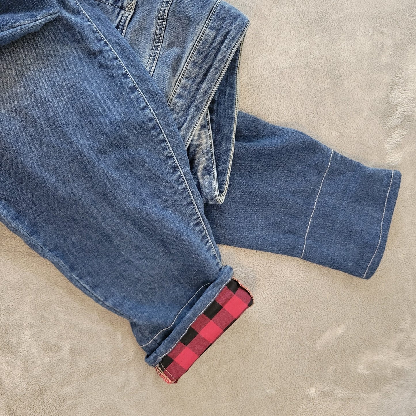 Maurices Womens M Jeans 22W Straight Leg Mid Rise Dark Blue Denim Zip Fly Comfy