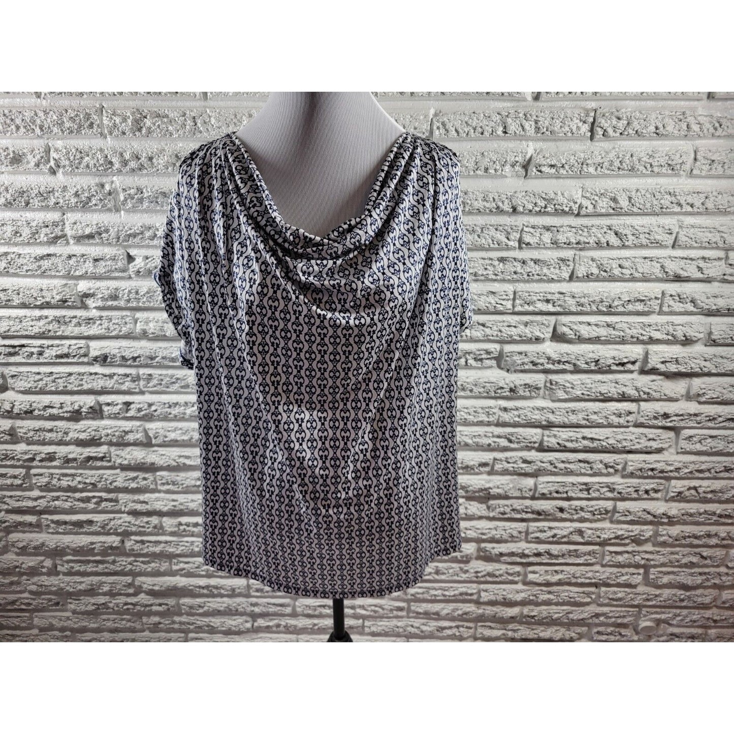 Dana Buchman Women Top 2X Plus Short Sleeve Blue Draped Neck Geometric Office