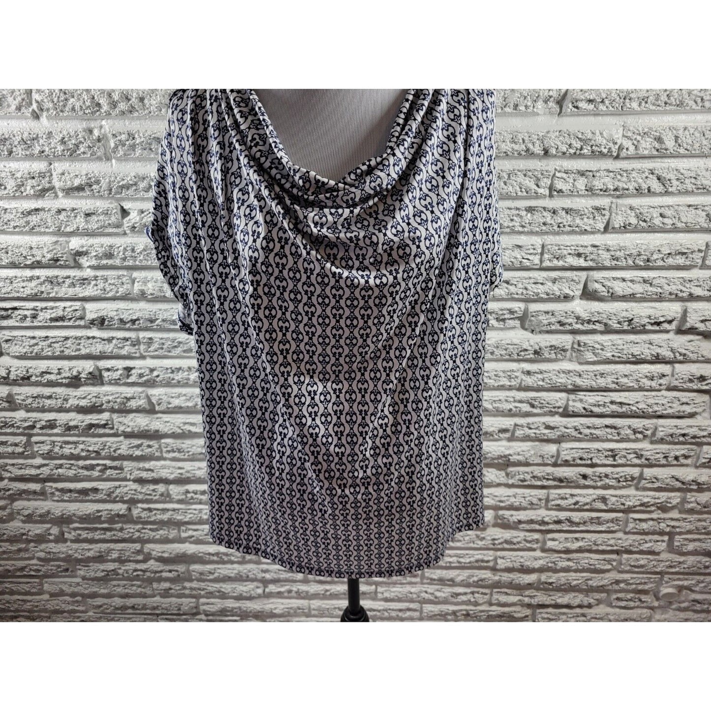 Dana Buchman Women Top 2X Plus Short Sleeve Blue Draped Neck Geometric Office