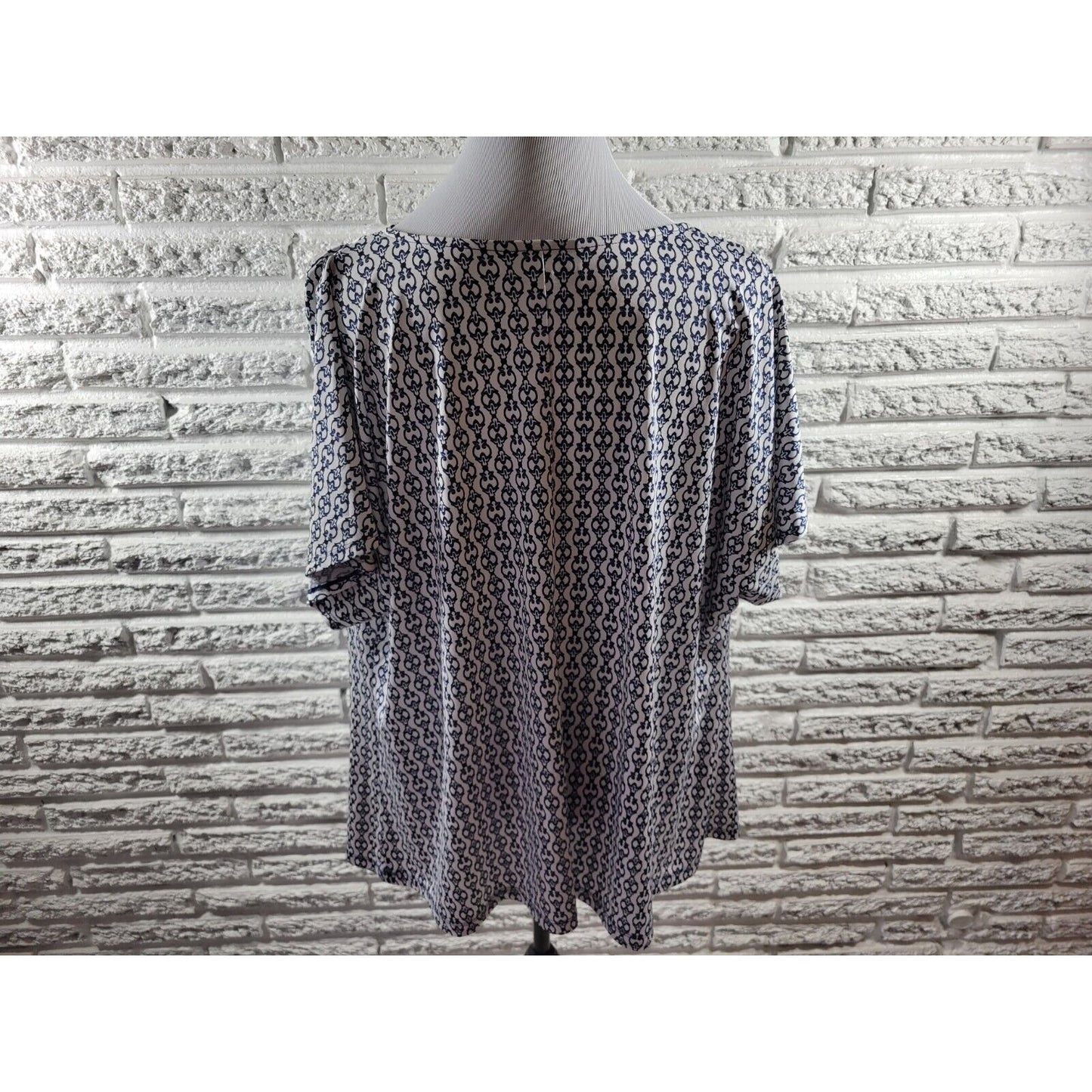 Dana Buchman Women Top 2X Plus Short Sleeve Blue Draped Neck Geometric Office