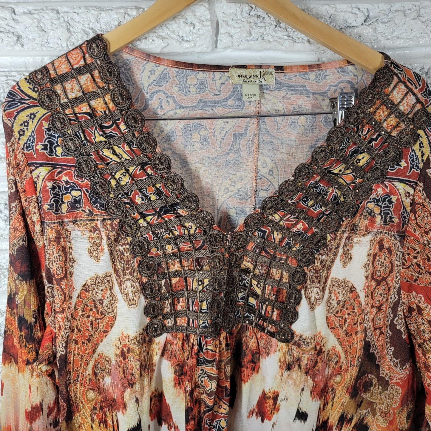 Live Let Live Womens Top XXXL Tunic Orange Paisley Crochet Poly Blend Studded