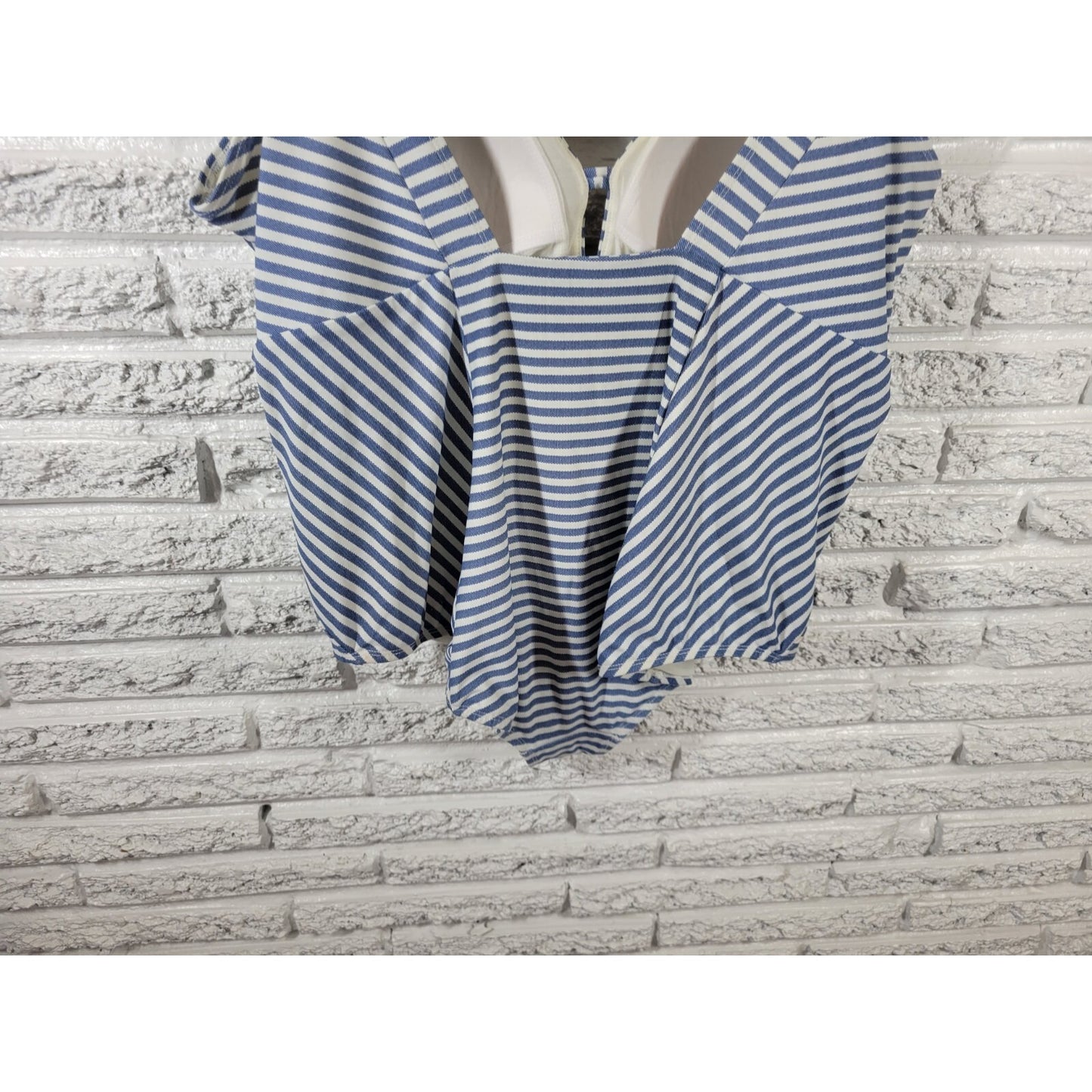 Time Tru Womens Swimsuit 2X 20W 22W Plus One Piece Bra Blue Stripe Lined Keyhole