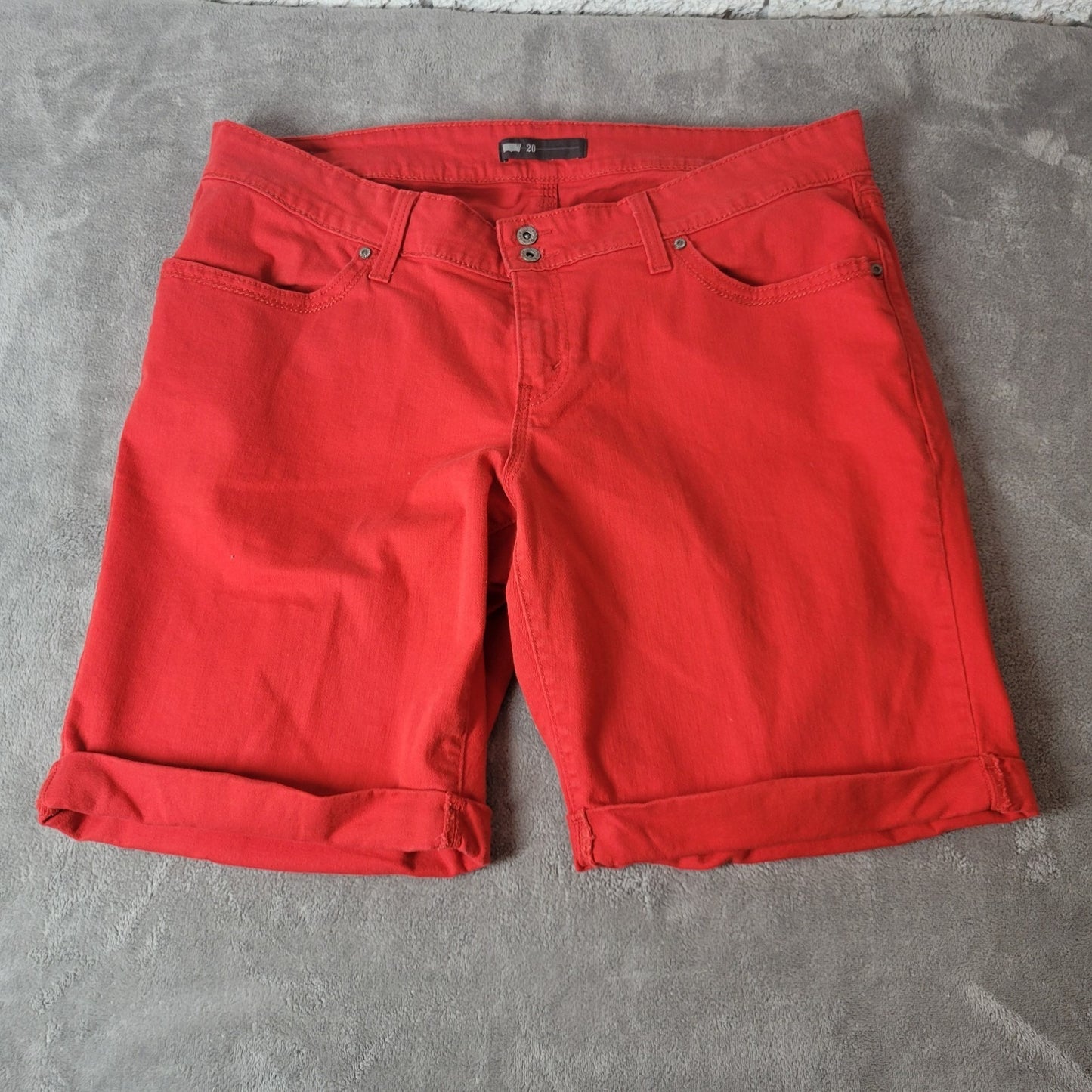 Levis Womens Shorts 20 Plus Red Denim Cotton Blend Stretch Comfort Waist Zip Fly