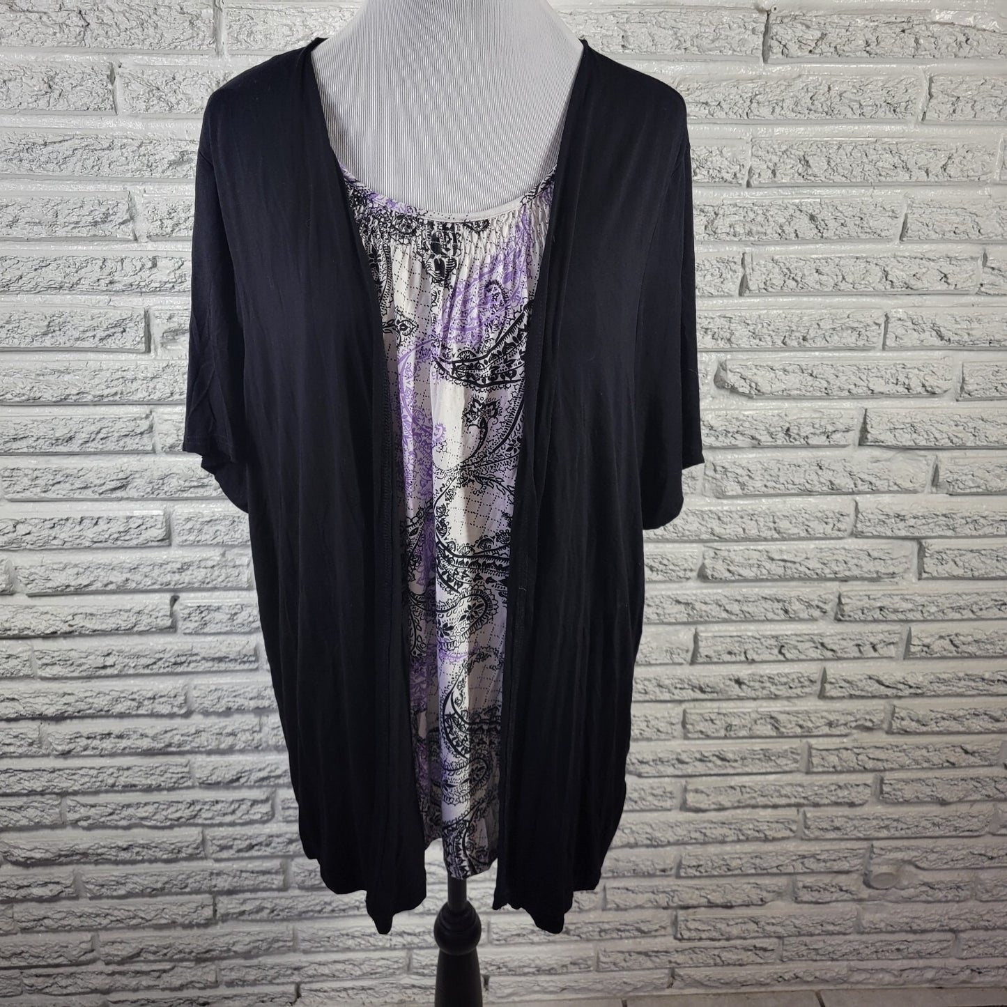 Croft Barrow Womens Top 2X Plus Short Sleeve Purple Black Paisley Casual Cinched