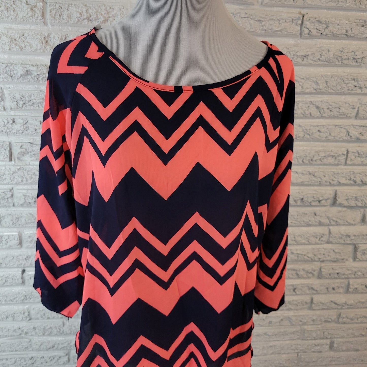 Absolute Angel Women XL Top Pink Blue Zig Zag Boat Neck Long Sleeve Blouse