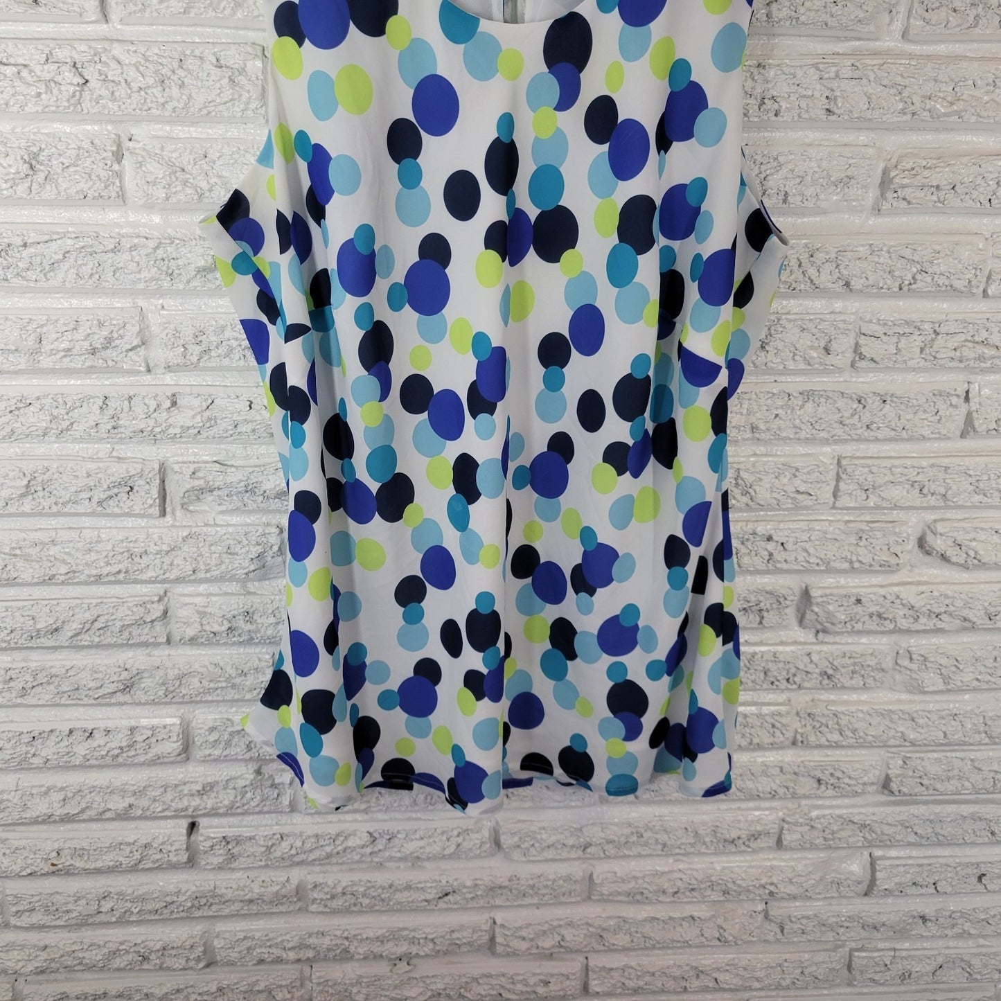 Chadwicks Women's 1X Plus Blue Green Polka Dot Sleeveless Tank Top Lined Keyhole