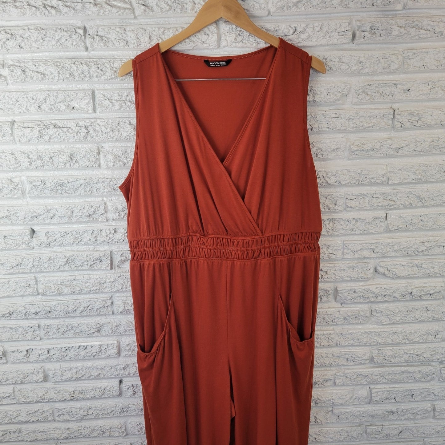 Bloomchic Womens Jumpsuit 18 20 Plus Capri Sleeveless Burnt Orange Harem Pockets