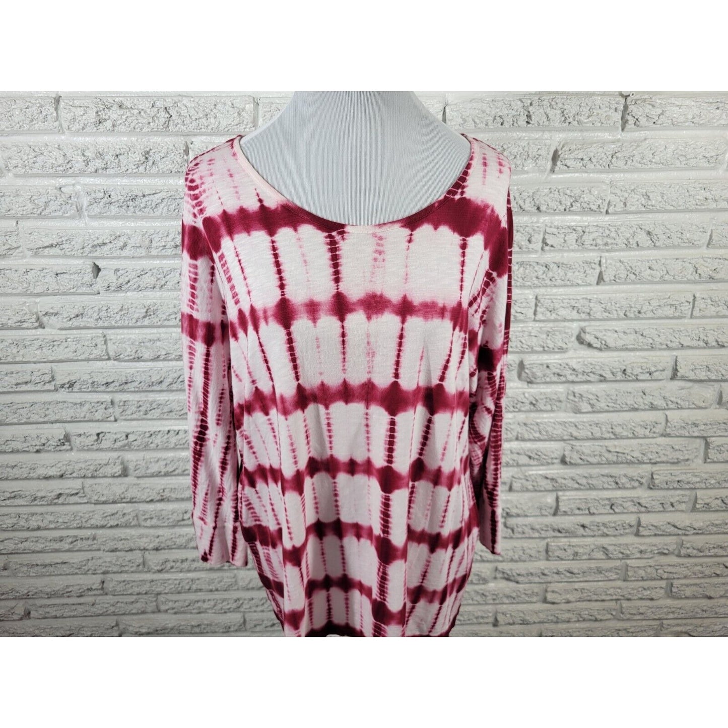 Chicos Womens Top 3 Standard Extra Large XL 3/4 Sleeve Pink Tie Dye Cotton Blend