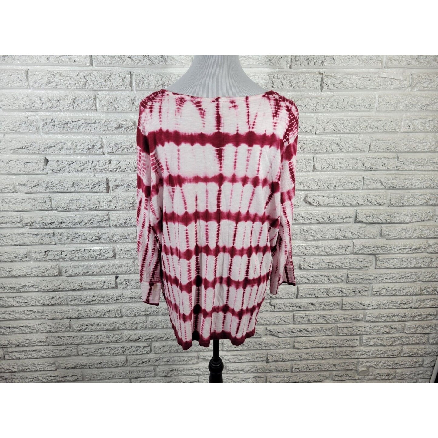 Chicos Womens Top 3 Standard Extra Large XL 3/4 Sleeve Pink Tie Dye Cotton Blend