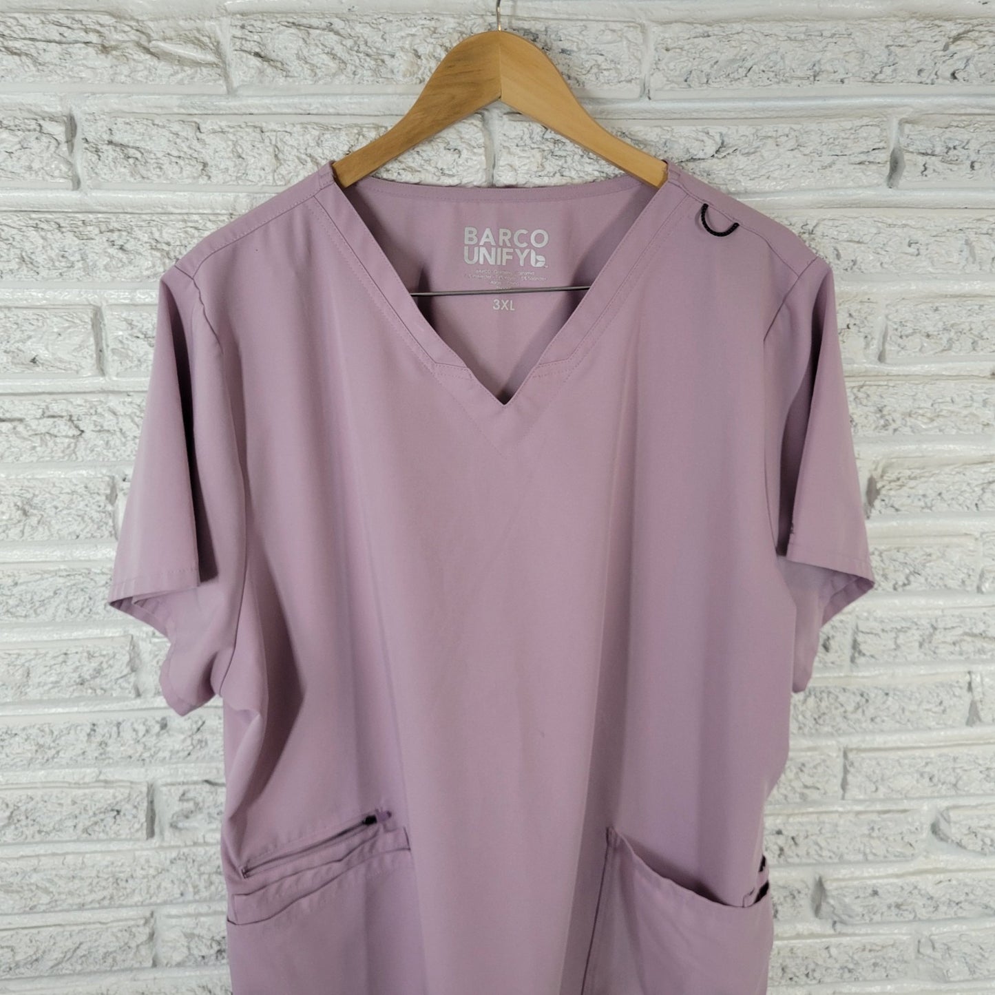 Barco Unisex Scrub Top 3XL Plus Lavender Short Sleeve Pockets Polyester Blend