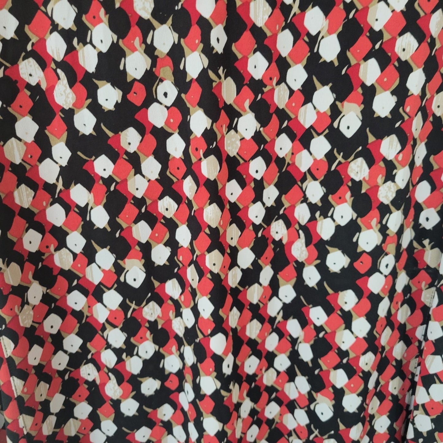 Soft by Avenue Women's 18/20 Plus Size Black Red Geometric V-Neck Tank Top