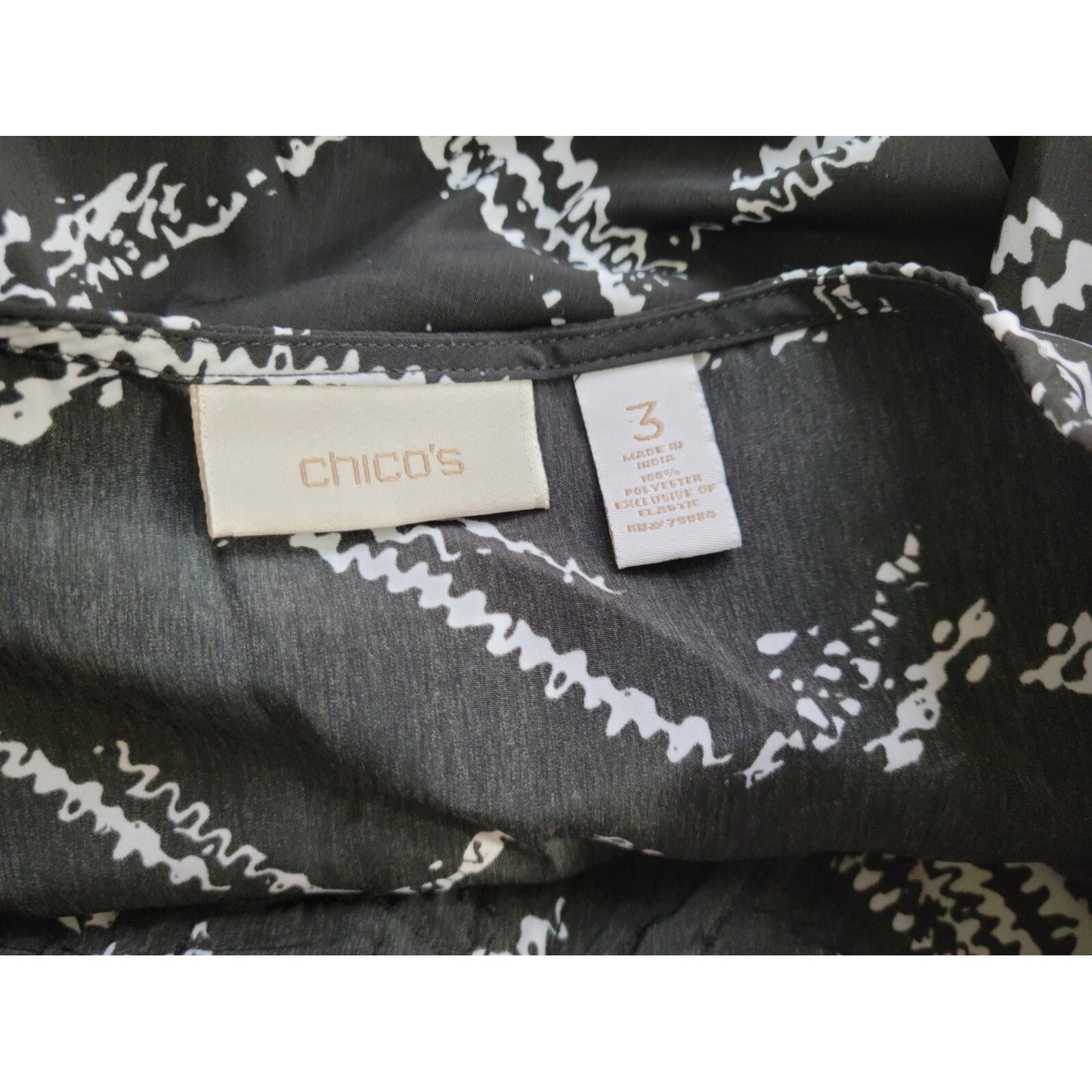 Chicos Women's 3/4 Sleeve Top Size 3 XL Black Watercolor Pullover WAT2XE