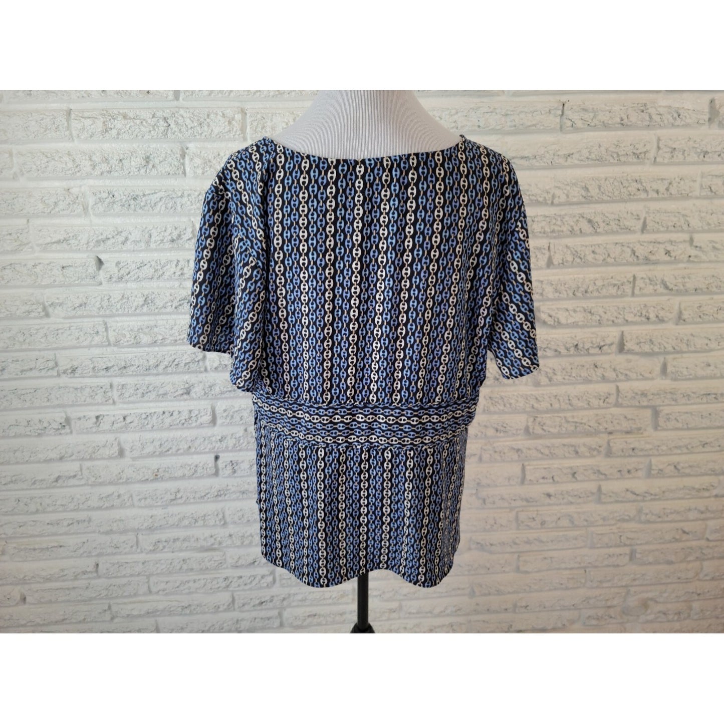 Covington 18W Plus Size Top Blue Geometric V-Neck Zip Closure Short Sleeve