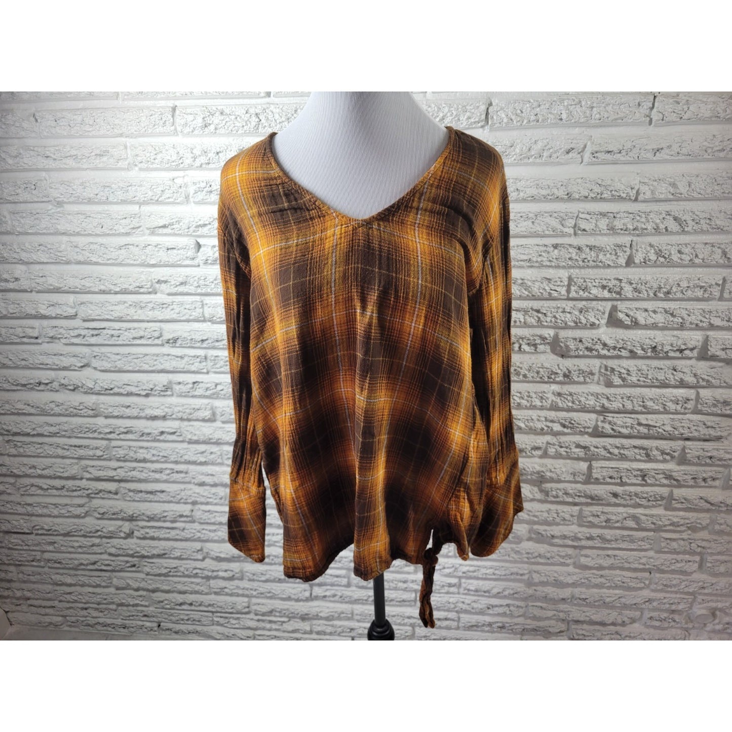 Time Tru Womens Top XXL 20 Plus Long Bell Sleeve Brown Plaid Casual Tied Hem