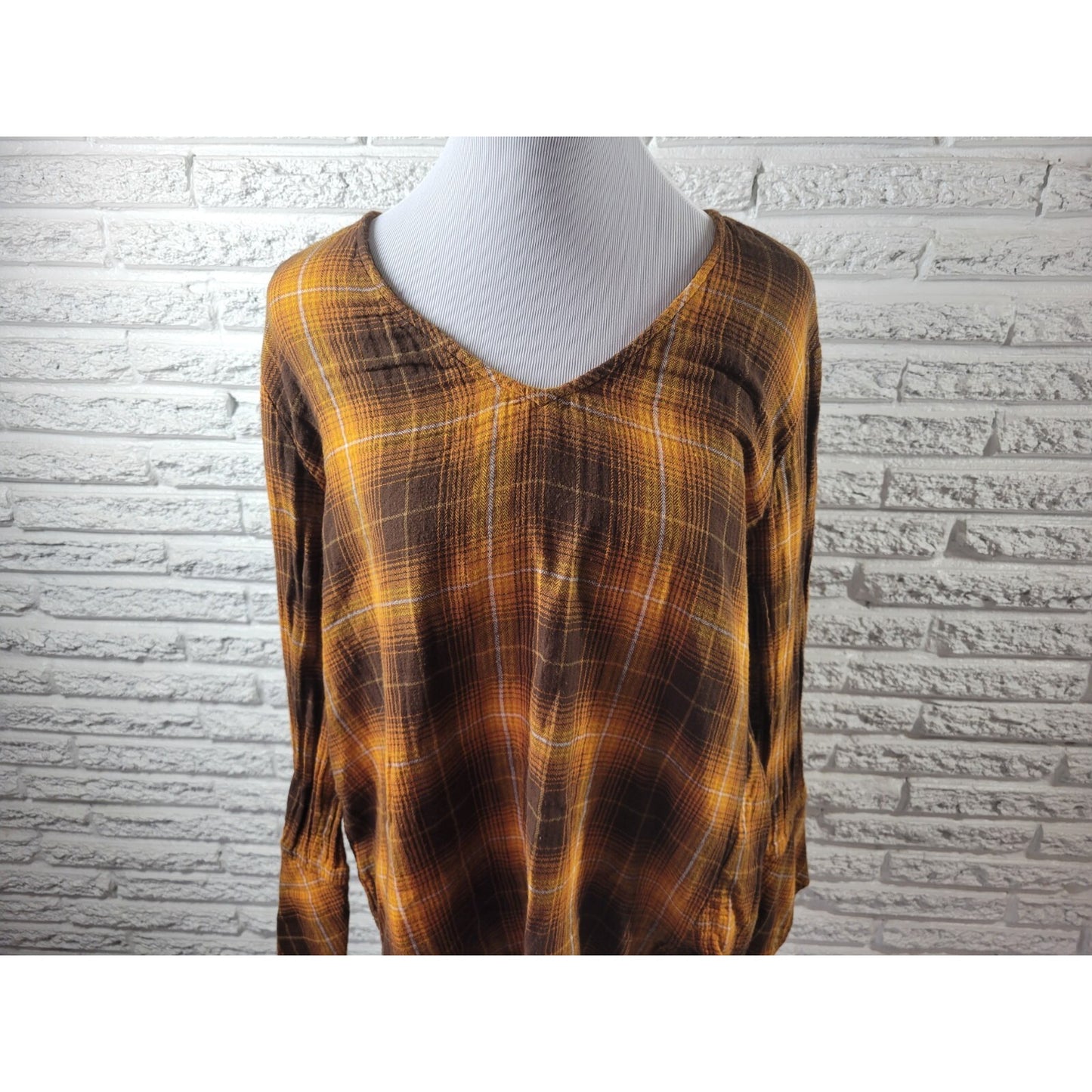 Time Tru Womens Top XXL 20 Plus Long Bell Sleeve Brown Plaid Casual Tied Hem