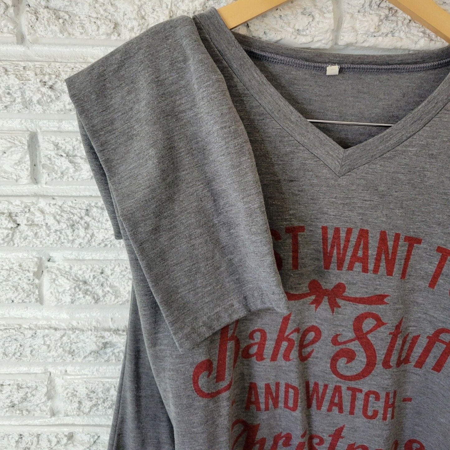 Christmas Womens Top 3XL Plus Tee Long Sleeve Gray Bake Stuff Christmas Movies