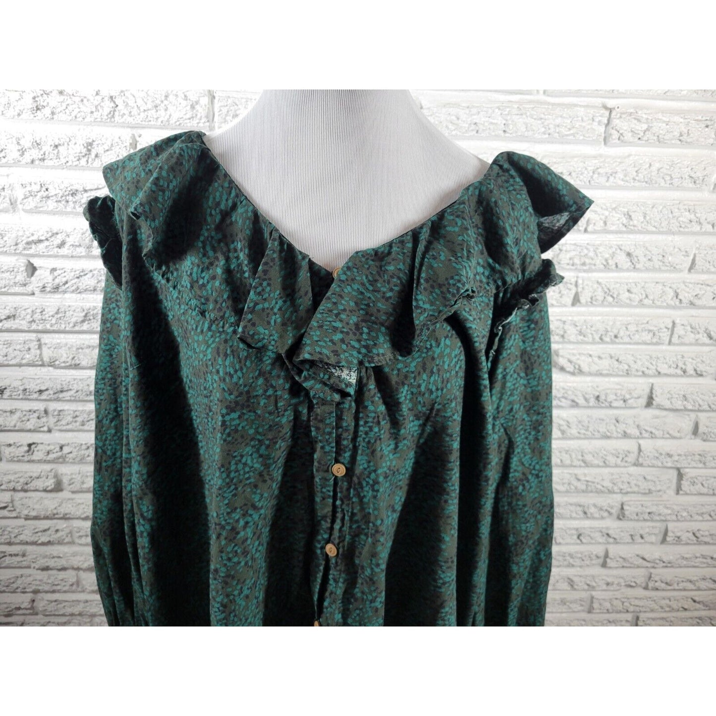 Terra Sky Women Top 1X Plus Long Sleeve Ruffle Collar Button Up Green Watercolor