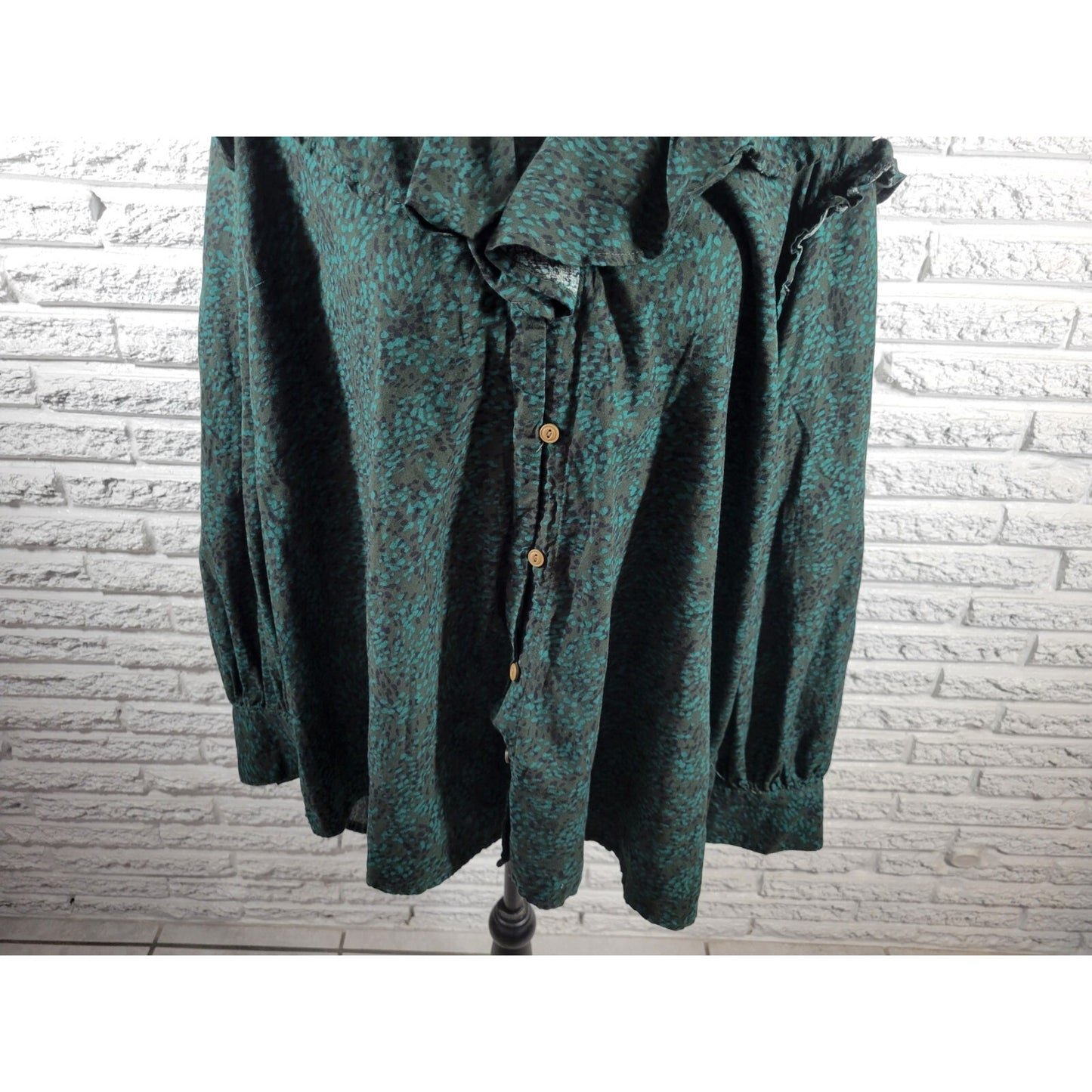 Terra Sky Women Top 1X Plus Long Sleeve Ruffle Collar Button Up Green Watercolor