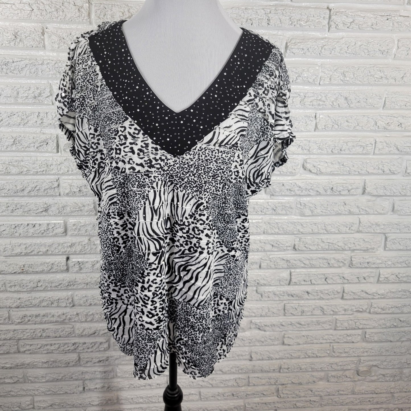 Notations Womens Top XL Sleeveless Black Animal Print Studded Tiered Poly Blend