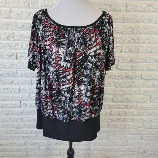 Cocomo Womens Top 1X Plus Dolman Sleeve Black Red Floral Poly Blend Keyhole Back