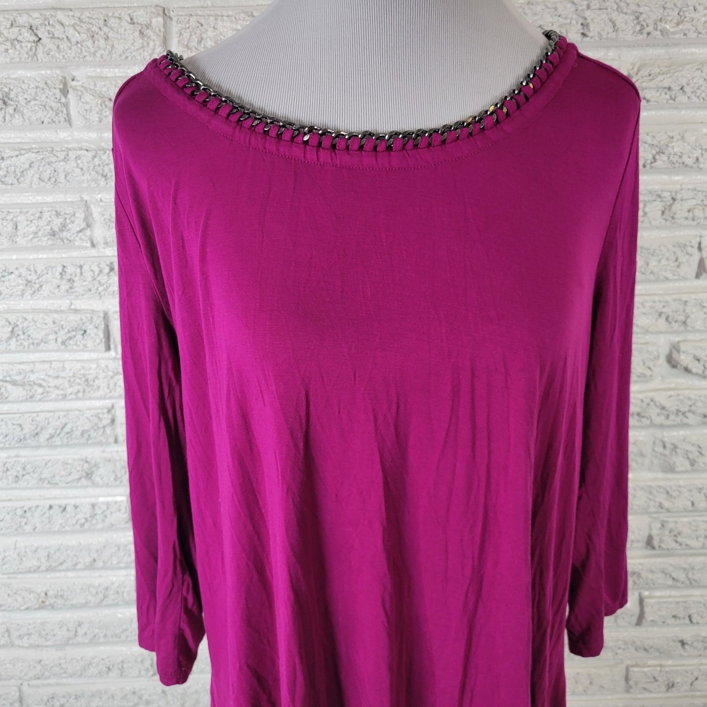 Rafaella Womens Top Extra Large XL 3/4 Sleeve Chain Neck Purple Comfy Casual