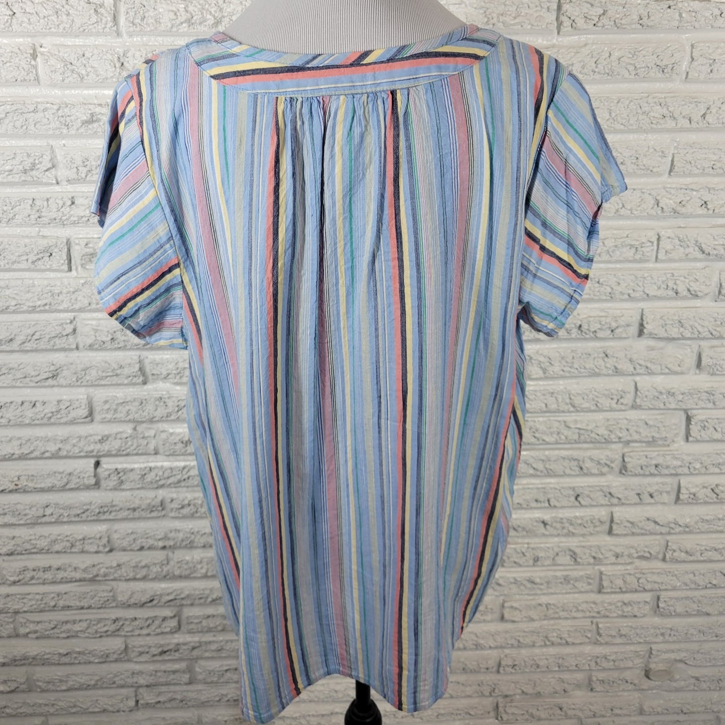 St Johns Bay Womens Top 1X Plus Short Sleeve Blue Stripe Lightweight Casual
