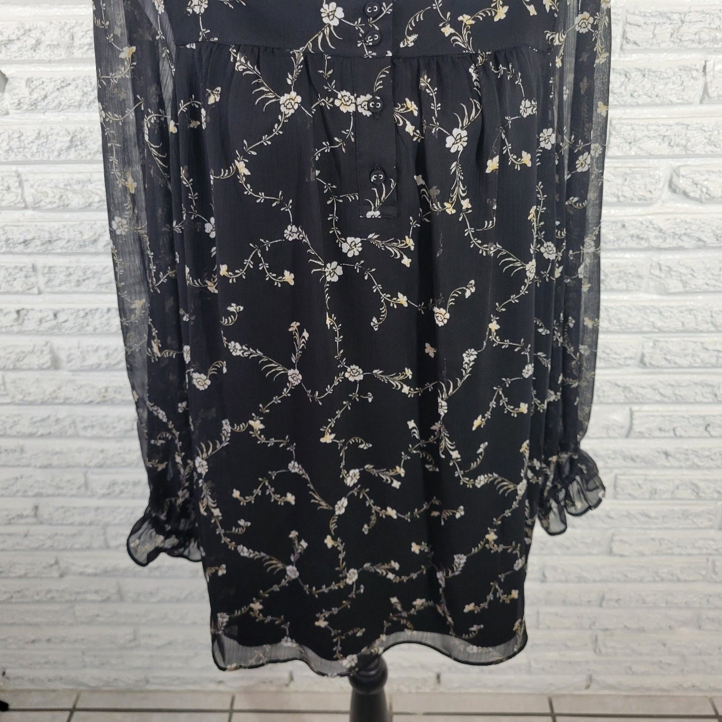 Lauren Conrad Womens Top 2X Plus Tunic Sheer Sleeve Black Floral Lined Polyester