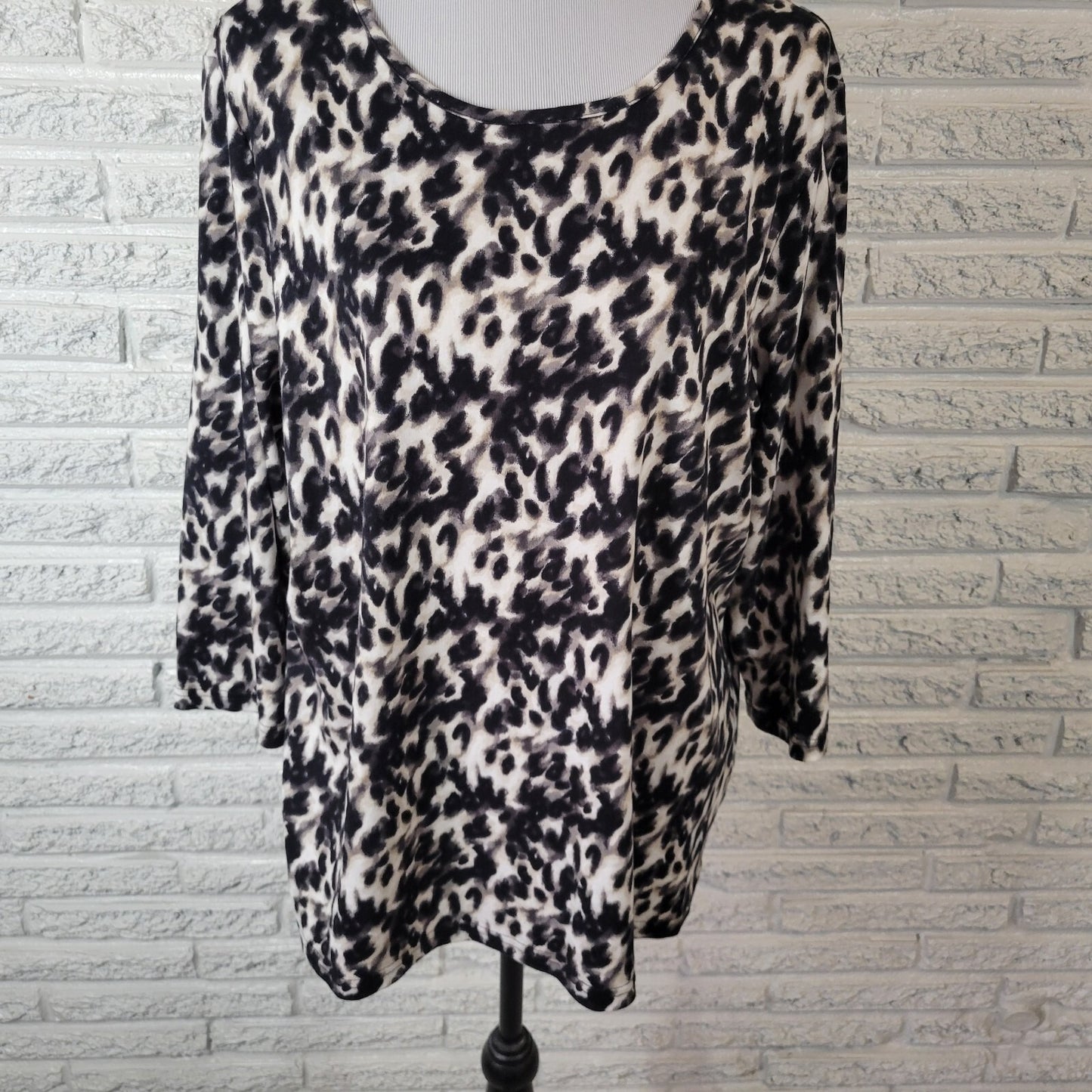 Kim Rogers Womens Top 2X Plus 3/4 Sleeve Black Animal Print Lightweight Cotton