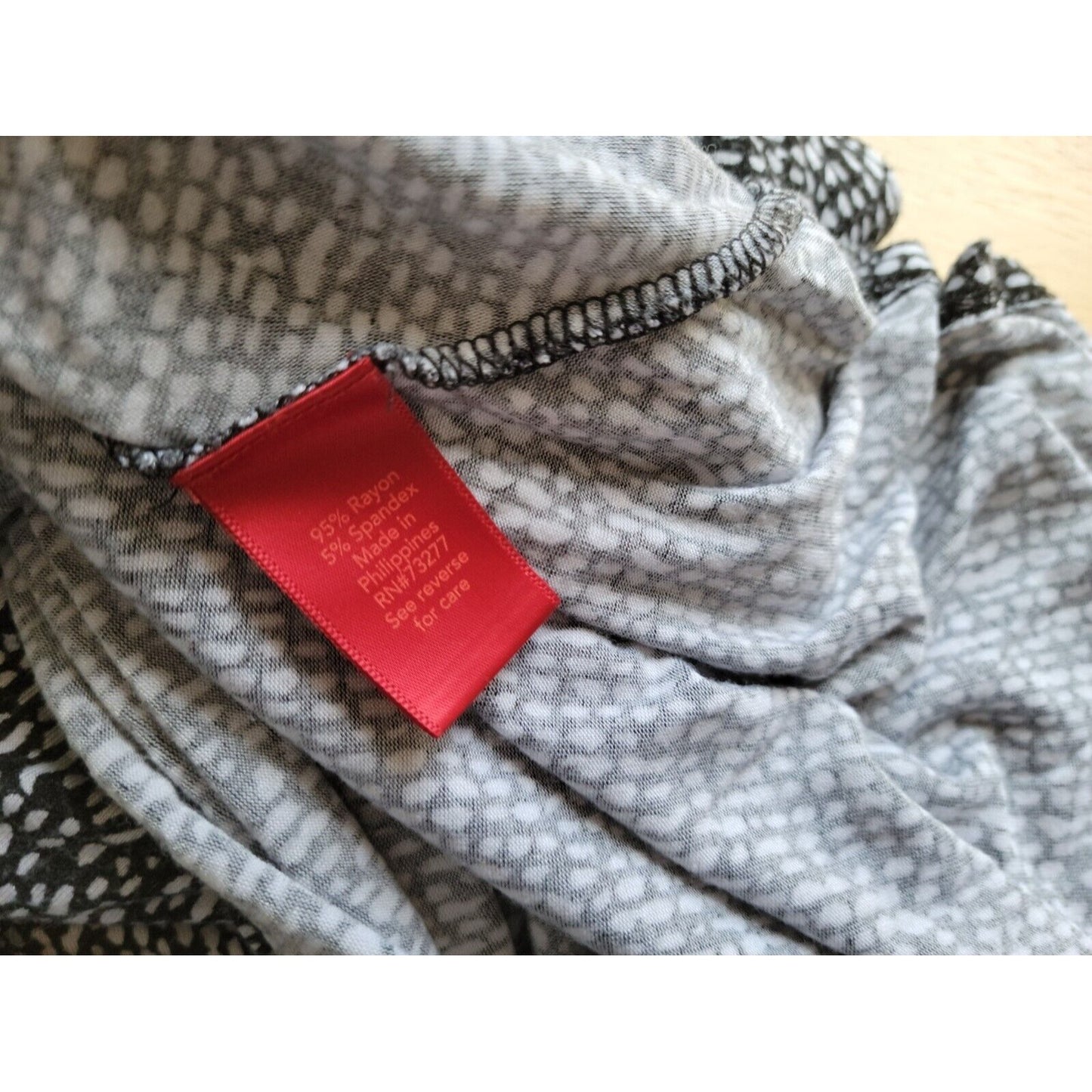 Jennifer Lopez JLO Womens Top 2X Sleeveless Asymmetric Black Abstract Keyhole