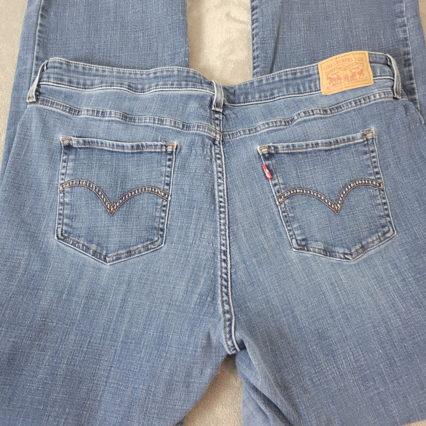Levis 415 Womens Jeans 20W Plus Classic Boot Cut Medium Blue Denim Comfy Zip Fly