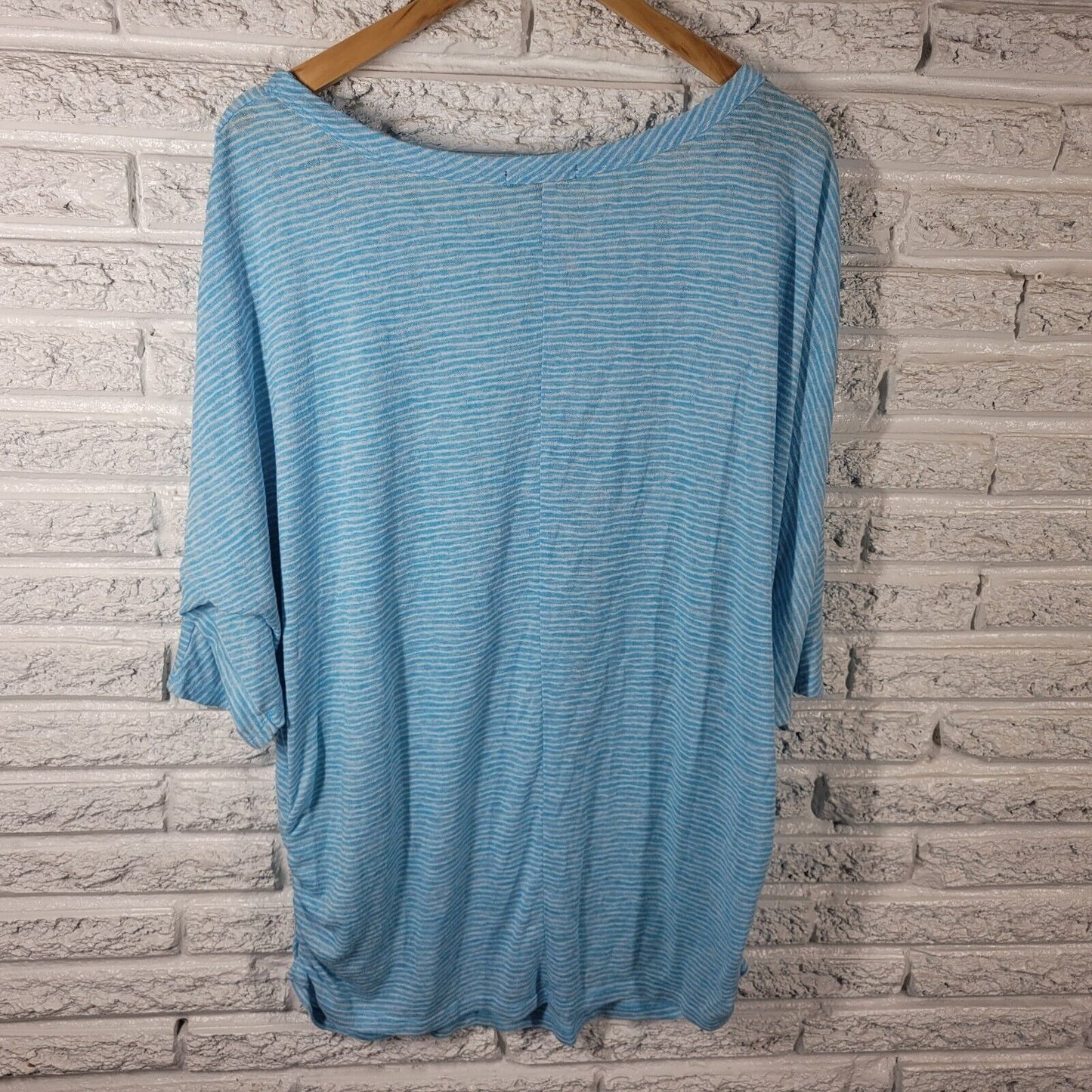 Lane Bryant Womens Top 22 24 Plus Tee Blue White Stripe Lightweight Casual Comfy