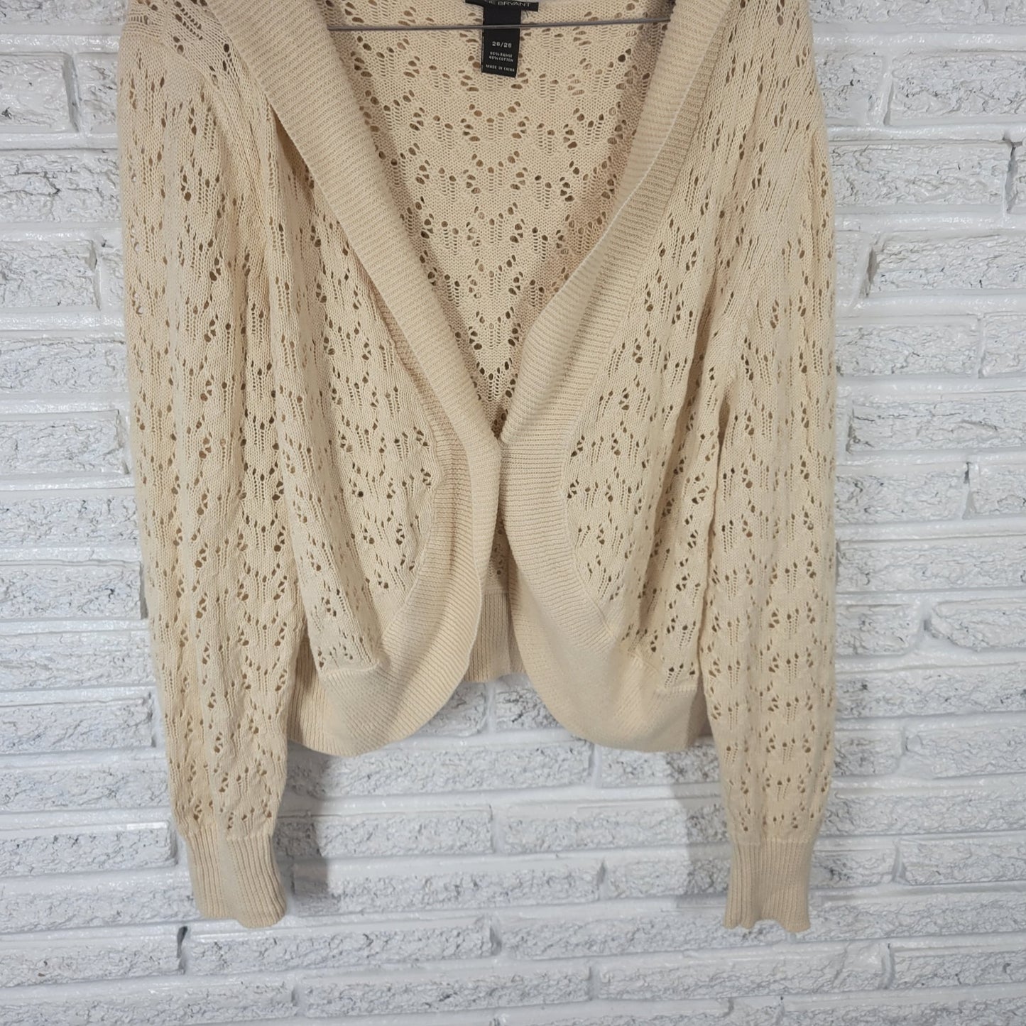 Lane Bryant Womens Sweater 26 28 Plus Cardigan Crop Hoodie One Button Off White