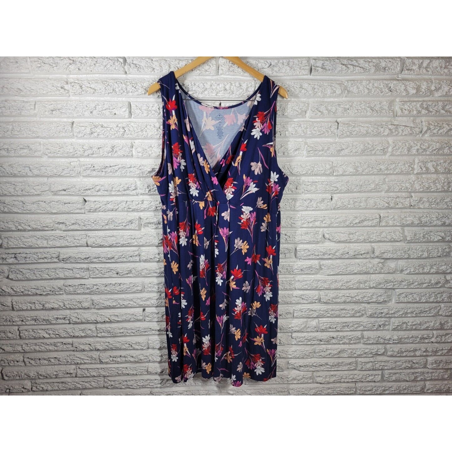 St Johns Bay Womens Dress 2X Sleeveless Shift Blue Floral Career Casual Stretchy