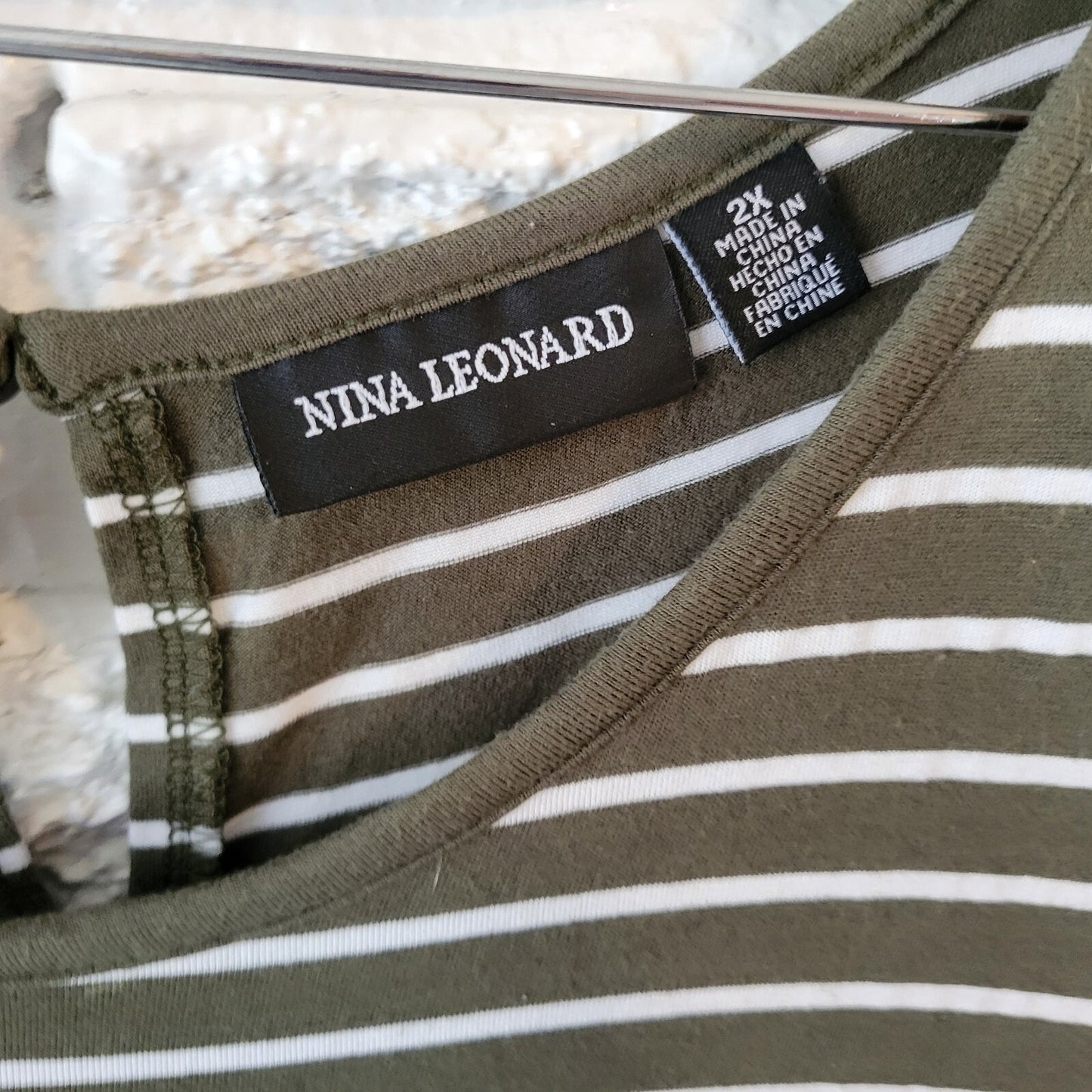 Nina Leonard Women Dress 2X Plus Sleeveless Shift Lightweight Green White Stripe