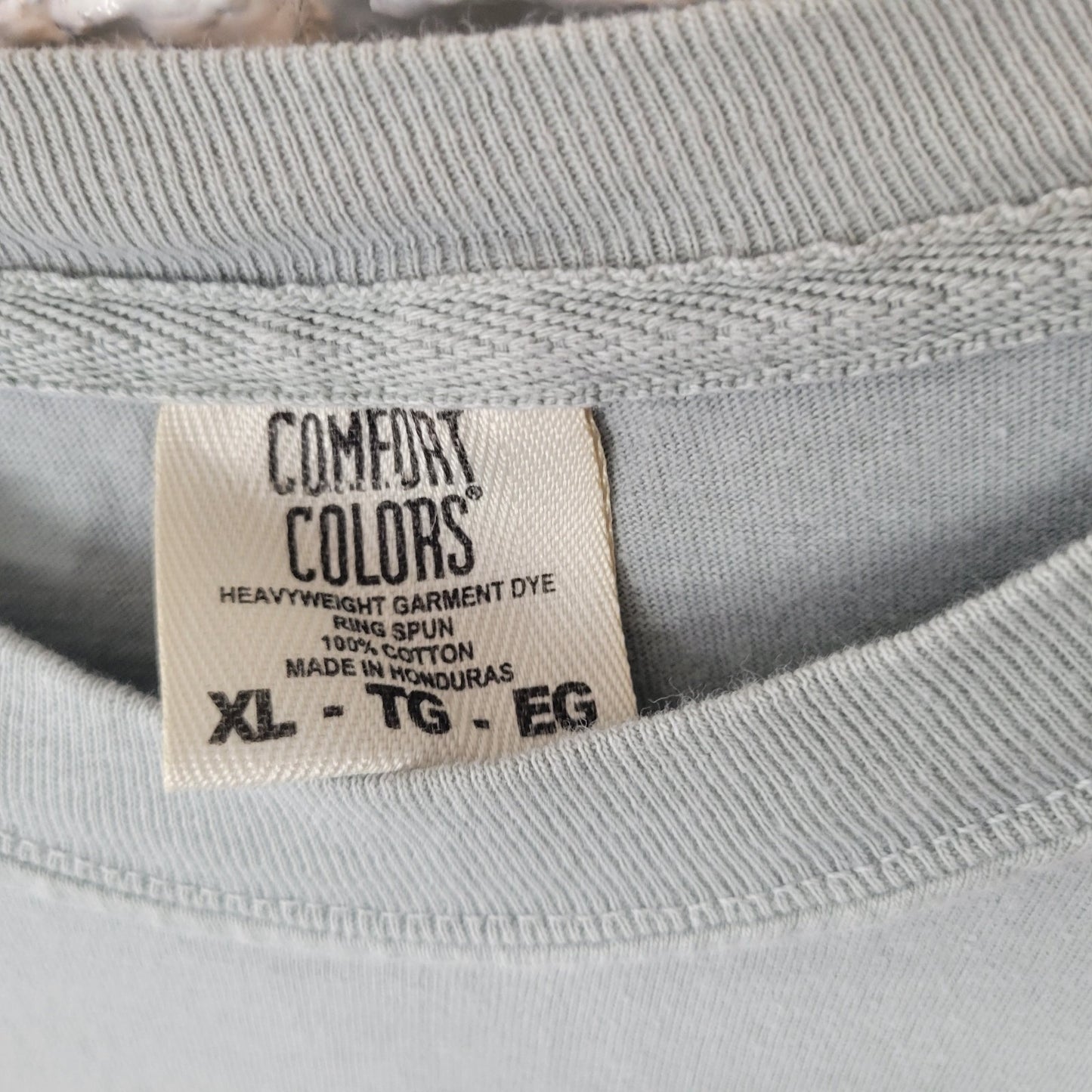 Comfort Colors Womens Top XL Tee Short Sleeve Park City Utah Labrador Souvenir