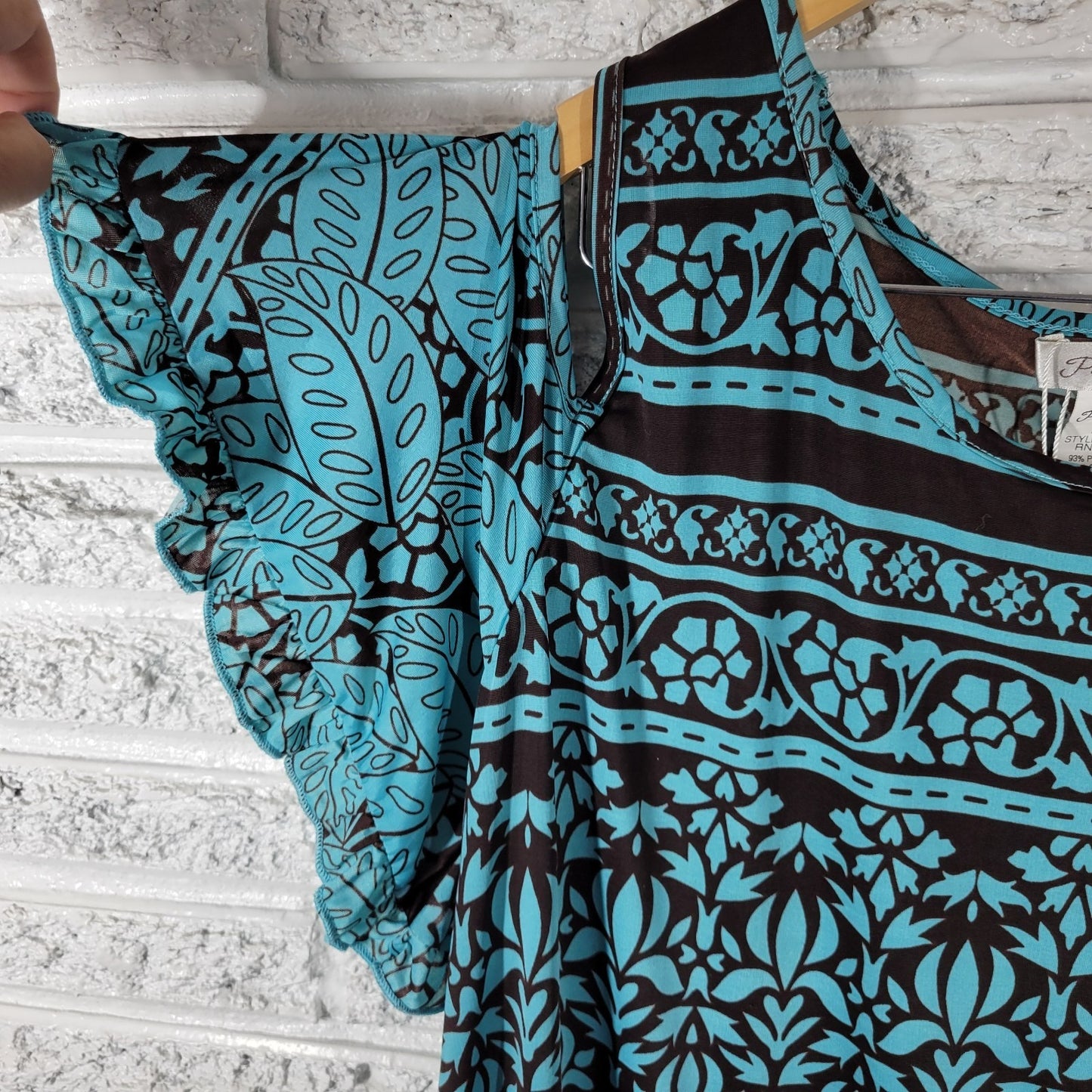 Paisley Vine Women's 2X Plus Blue Brown Geometric Cold Shoulder Ruffle Flutter